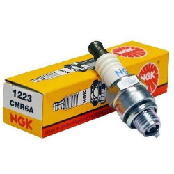 Svečka NGK CMR6A